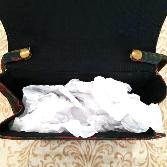 Color Block Purse - Picture 8 of 9